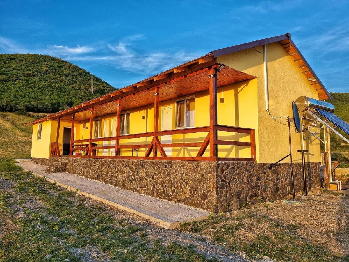 Cabana Varad Coronini Moldova Veche Zewnętrze zdjęcie