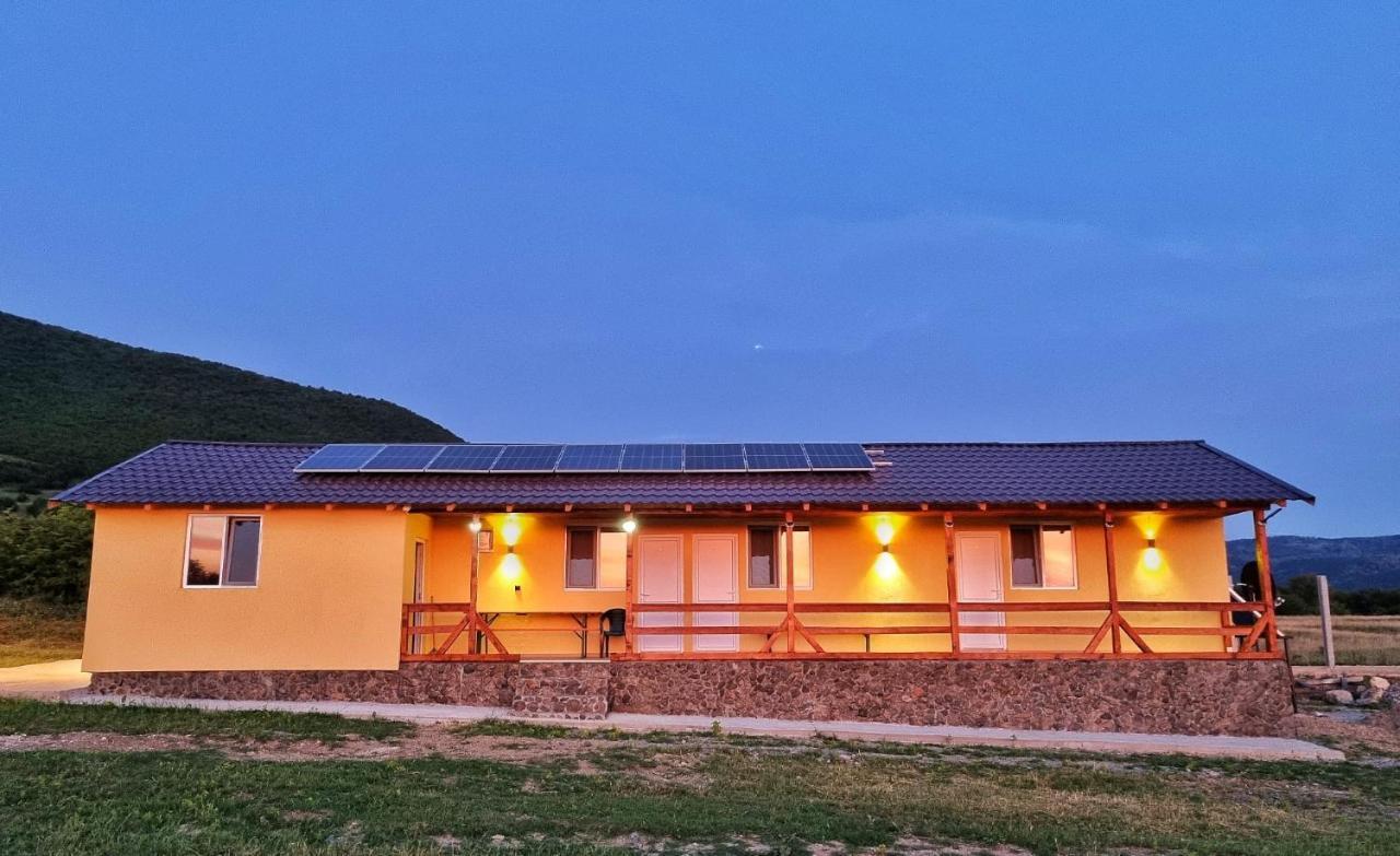 Cabana Varad Coronini Moldova Veche Zewnętrze zdjęcie