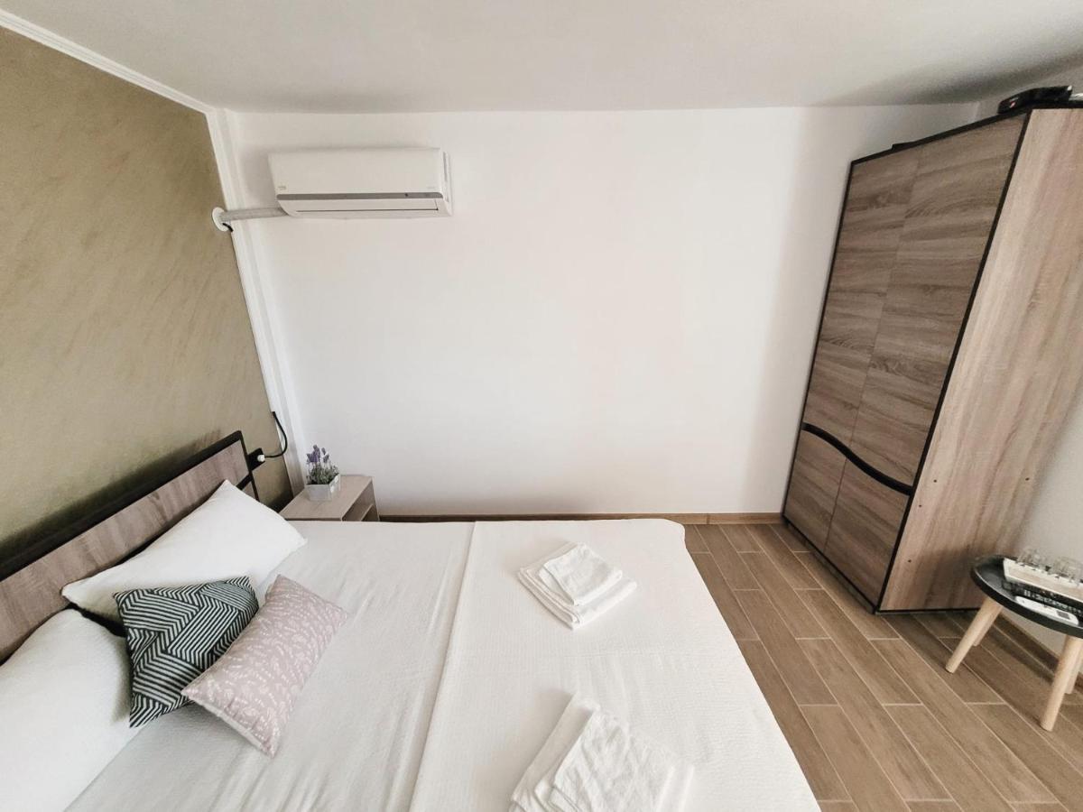 Cabana Varad Coronini Moldova Veche Zewnętrze zdjęcie