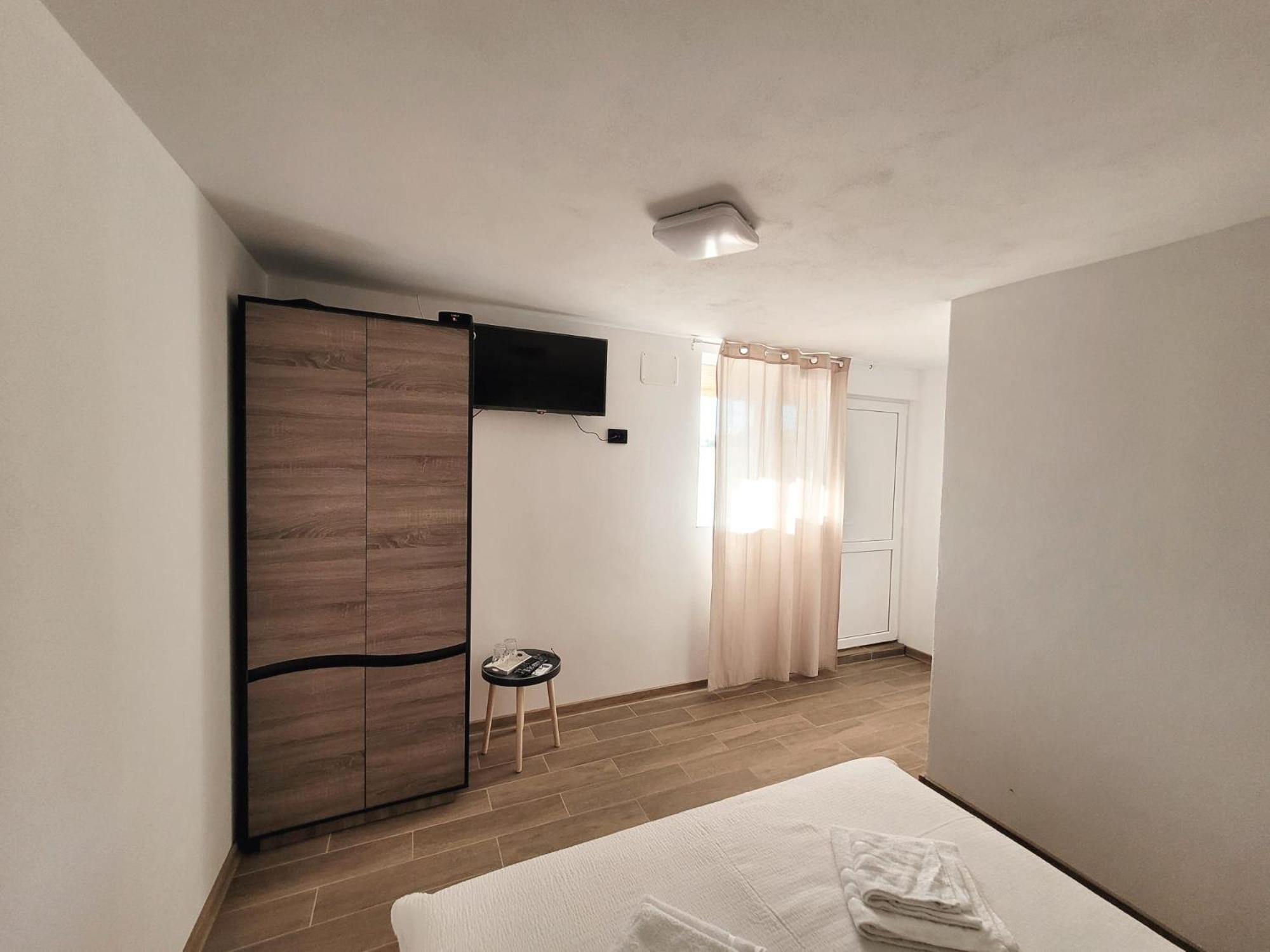 Cabana Varad Coronini Moldova Veche Zewnętrze zdjęcie